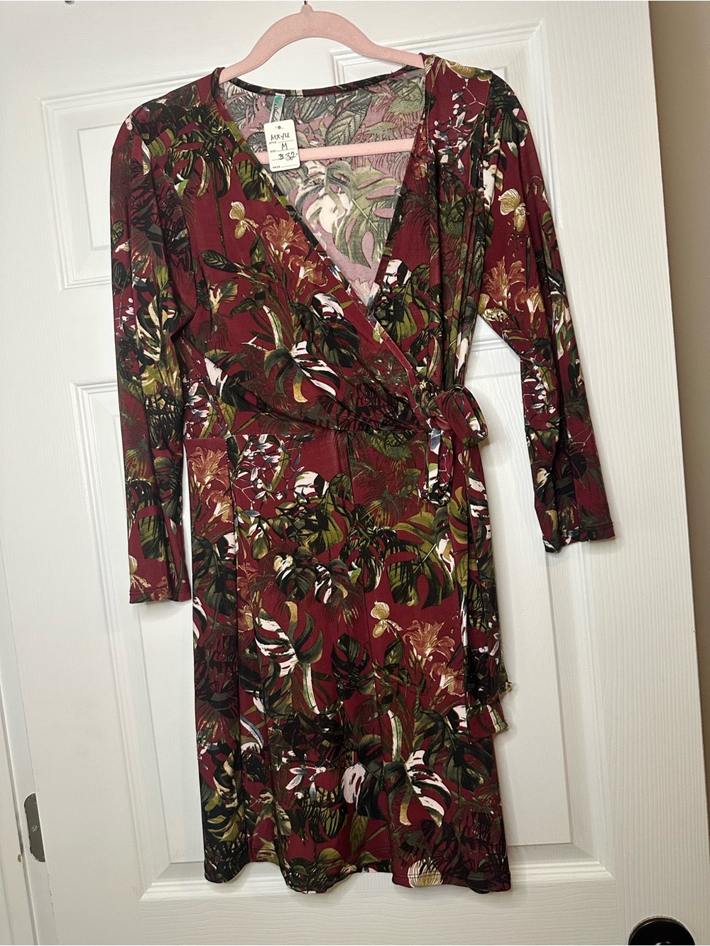 NWT Floral Burgundy Tropical Wrap Dress Size Medium